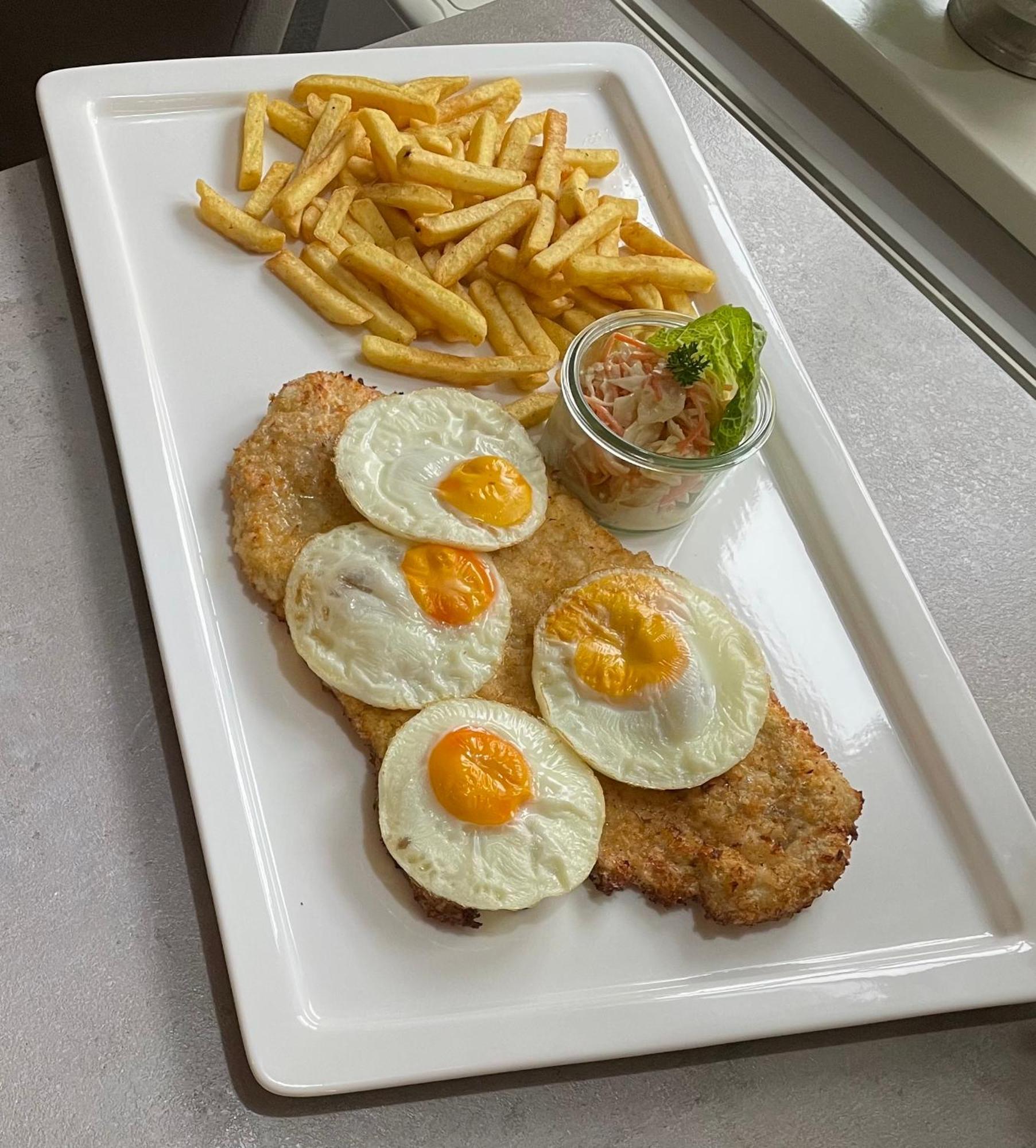 Altes Rathaus Hotel-Restaurant-Cafe Wolfhagen Buitenkant foto